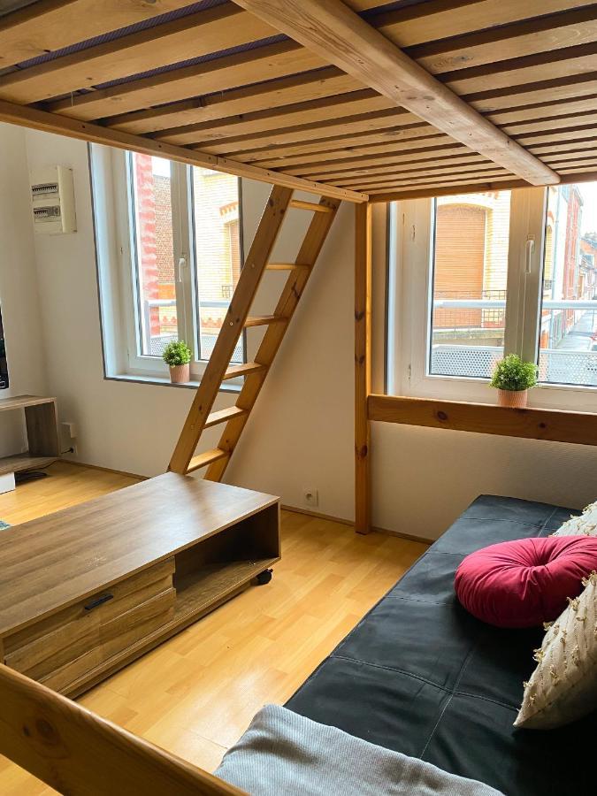 Bienvenue Dans Le Centre Ville D'Amiens Bilik gambar